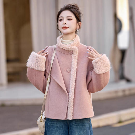 粉色彷羊羔毛拼接双面羊毛大衣，韩系宽松呢子外套HR-QIXFS25-5143 商品图0