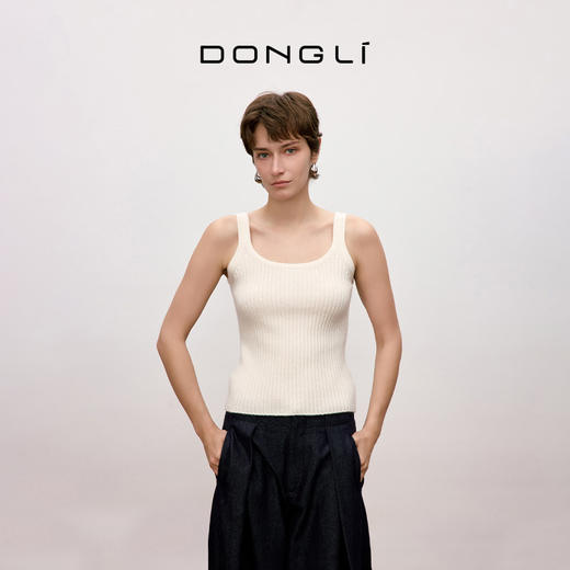 东黎 • 你本珍贵 万物共生-背心 山羊绒女士打底方领背心 5484 商品图0