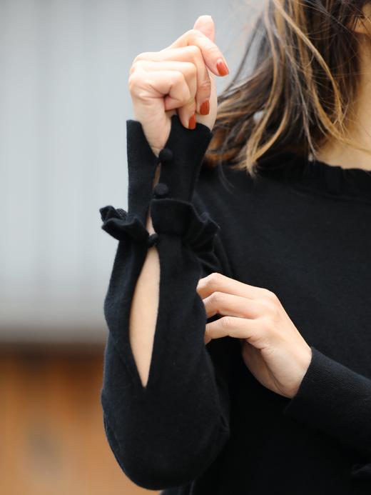 TYNVIE 荷叶边饰边袖口针织毛衣 - 黑色 商品图3