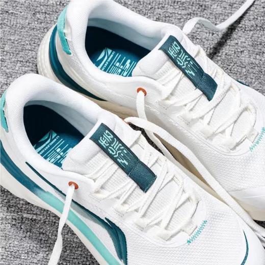 李宁男子2025春秋回弹轻便防滑缓震跑步鞋运动鞋ARSV043-4 商品图3