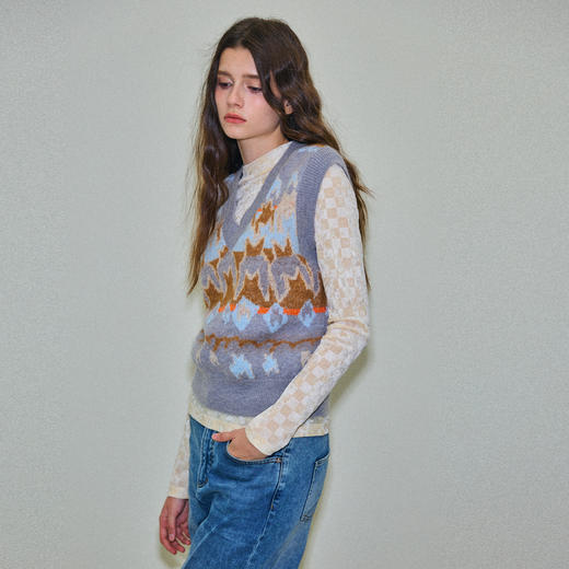 谜底V领针织马甲2025年冬季新品舒适保暖提花叠穿马夹女254MZ1903 商品图1