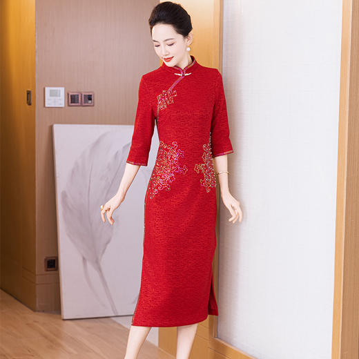 LC 2542新款烫钻亮丝新中式连衣裙 商品图2