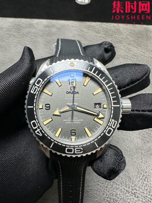 欧米茄VS海马600米系列 VS海洋宇宙 水泥灰 8900一体机 男士腕表 商品图1