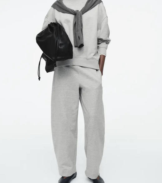 【10月31日 下午16:00 秒杀】苏州天气正当时 COS 针织九分 毛圈 镰刀裤 开放日 福利团购 商品图1