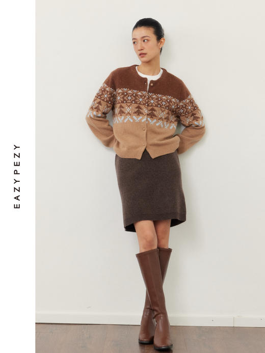 费尔岛圆领提花羊绒小开衫 商品图1