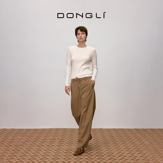 东黎 • 你本珍贵 小山羊绒女士秋季绞花套衫 5497 商品图2