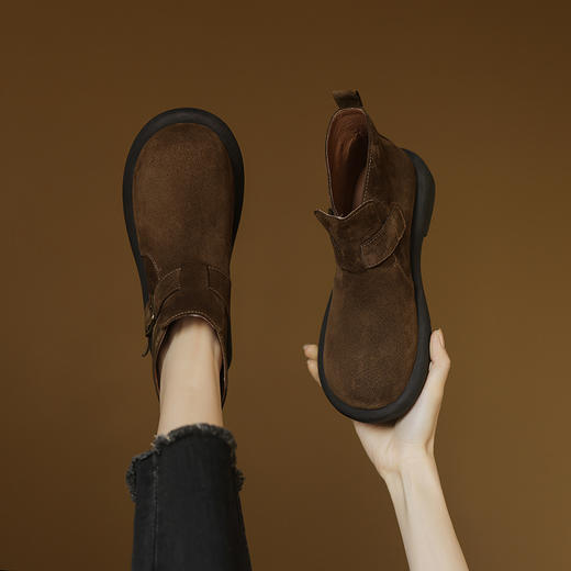 【预售5天】复古英伦风棕色气质圆头短筒马丁靴秋季新款百搭金属勃肯短靴QQJFG&JZ-1619F 商品图1