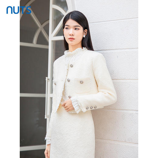 NUTS商场同款秋冬季白色气质设计感小香风直筒短款外套女4430406A1 商品图2