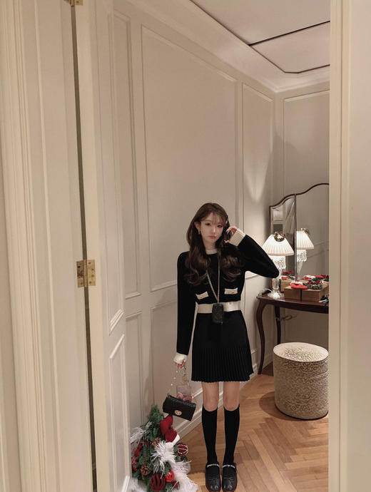 XS特价  新季嘉伯丽尔 中古香香上衣 / 优雅少女 显瘦设计感毛衣 商品图4