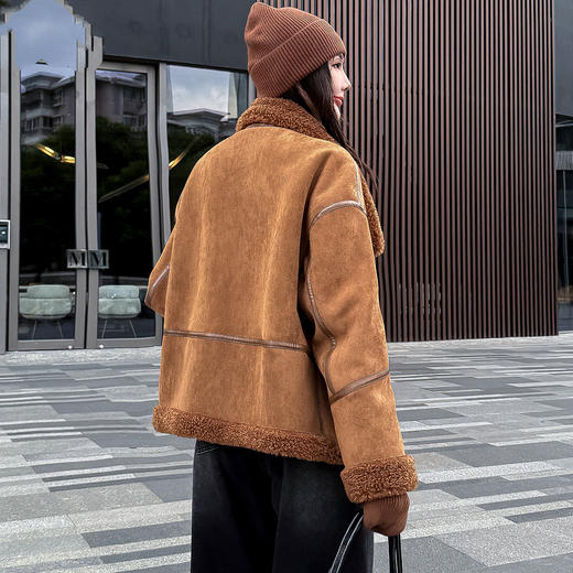 TYH-99H264-Y时尚皮毛一体外套加厚保暖女装上衣秋冬季新款宽松休闲颗粒绒外套 商品图2