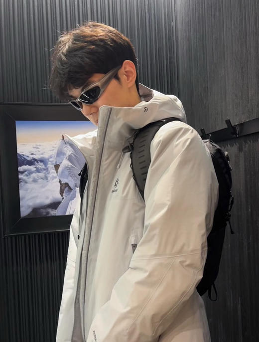 原单凯乐石700+高蓬鹅绒冲锋衣羽绒服 商品图12