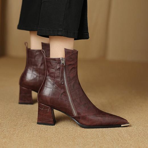 【预售5天】法式尖头粗跟显瘦马丁靴女秋冬款真皮气质及裸靴侧拉链复古小短靴WXJFG&W351 商品图3