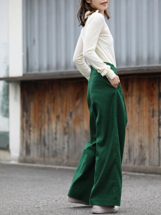 TYNVIE 前褶裥阔腿裤 - 森林绿 商品图4