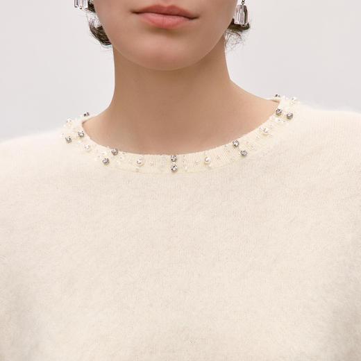 东黎 • 你本珍贵 冰晶暖绒 山羊绒女士秋季钉钻拉毛套衫 5456 商品图7