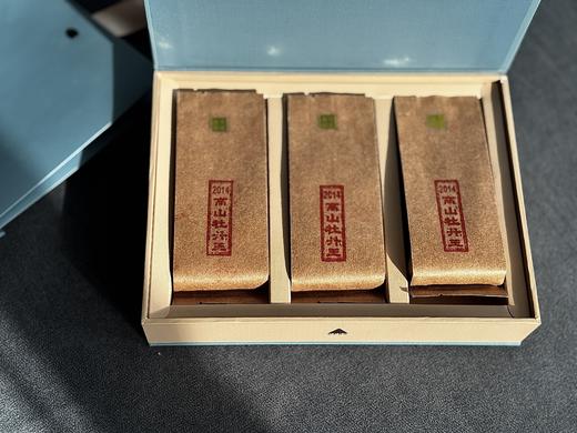 [会员福利]11年陈老白茶2014牡丹王饼《惊雷》，稠厚、柔滑、细腻，每一冲都伴有糯糯的甘甜 商品图2