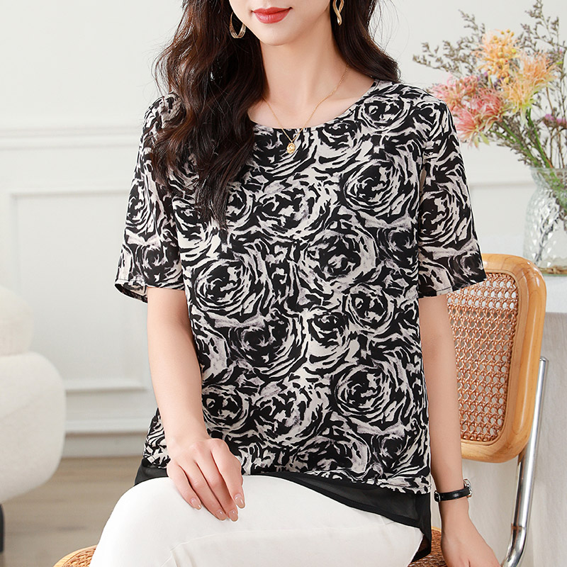 雪纺上衣女短袖大码女装2025年夏季新款女士上衣时尚碎花妈妈夏装