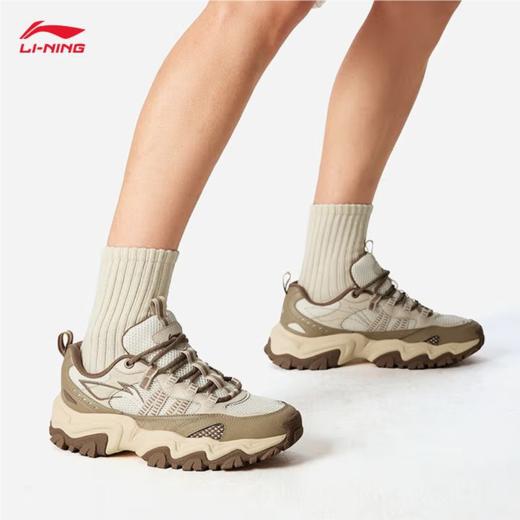 李宁男子2025秋季防滑透气休闲鞋老爹鞋AGCV375-4 商品图0