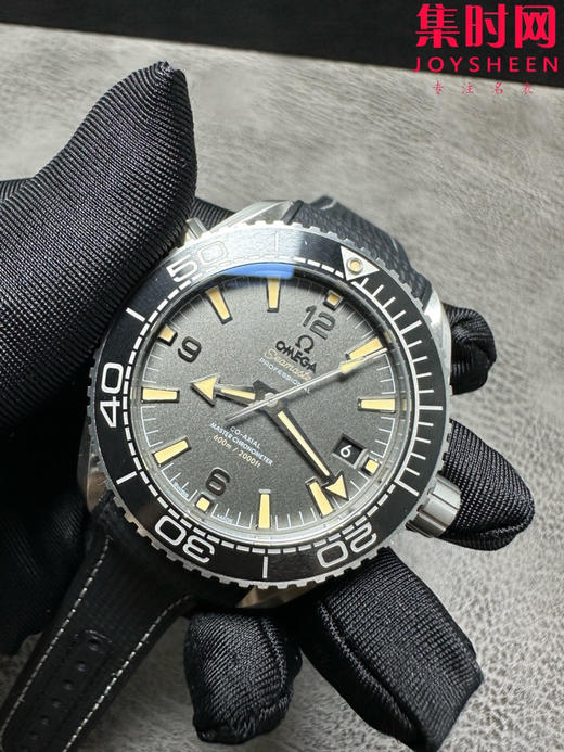 欧米茄VS海马600米系列 VS海洋宇宙 水泥灰 8900一体机 男士腕表 商品图2