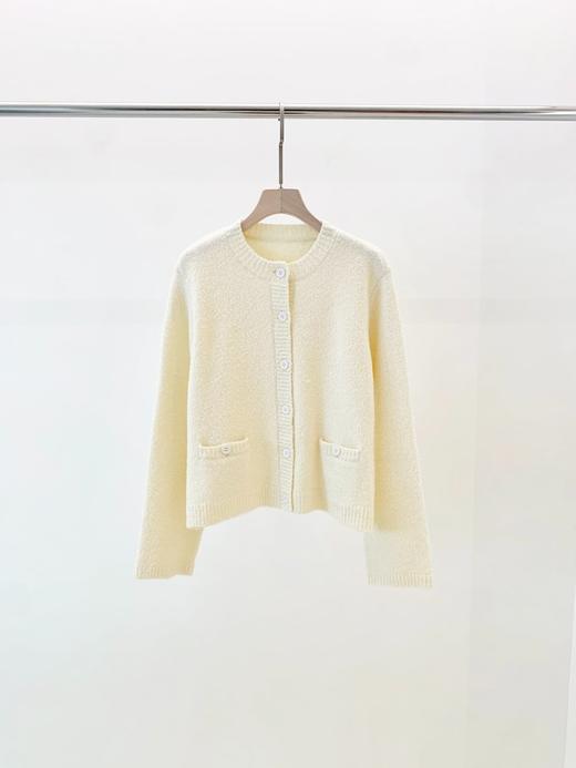 【高品质私服】【IC牦牛绒圈圈纱针织开衫】灵感来源于小香风，简约低调，精致、优雅的调性G1192-CC【无标出货 介意慎拍】 商品图9