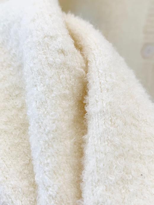 【高品质私服】【IC牦牛绒圈圈纱针织开衫】灵感来源于小香风，简约低调，精致、优雅的调性G1192-CC【无标出货 介意慎拍】 商品图11