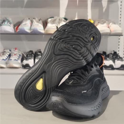 李宁男子2025秋季防滑透气休闲鞋AGLV009-2 商品图2