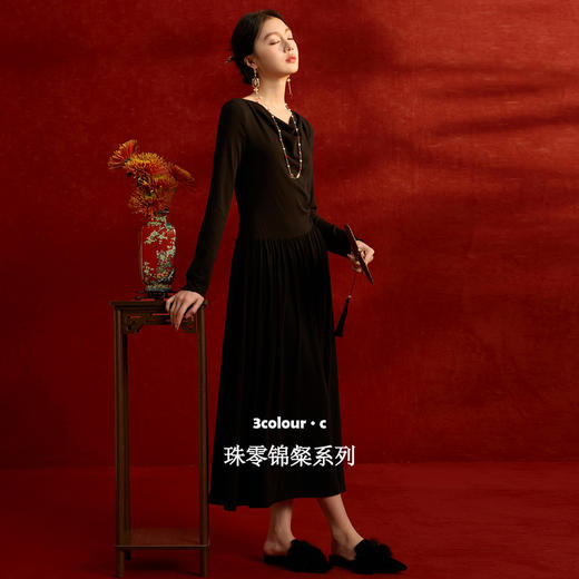 三彩【墨染倾城】2025冬季新款荡领连衣裙收腰A字裙长裙C 商品图1