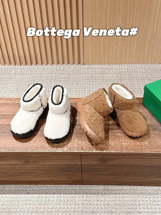 葆蝶家 秋冬新款圆头雪地靴 商品图0