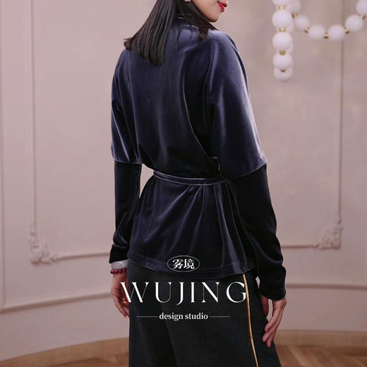 4205016 竹烟墨灰 高密韩国绒上衣 雾境 商品图4