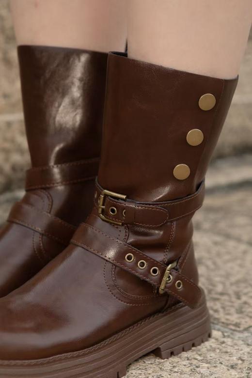 一周发货【2穿 棕色中筒靴】3-4cm跟高，34-43码！正码正拍！有薄绒和不加绒两款选择，鞋面皮面pu皮，鞋底pvc发泡材质，整体轻盈 商品图7