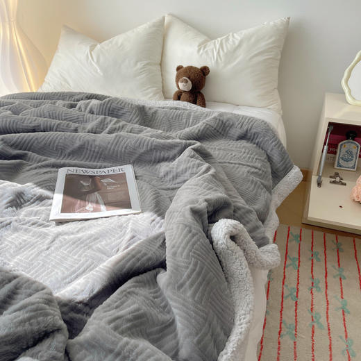 双面绒更温暖~ins纯色提花秋冬加厚兔毛绒毛毯羊羔绒午休毯午睡沙发盖毯幼儿园毯盖被 商品图2