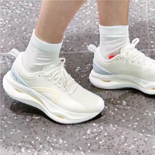 李宁女子2025春秋跑步鞋回弹减震运动鞋ARHV002-2 商品图0