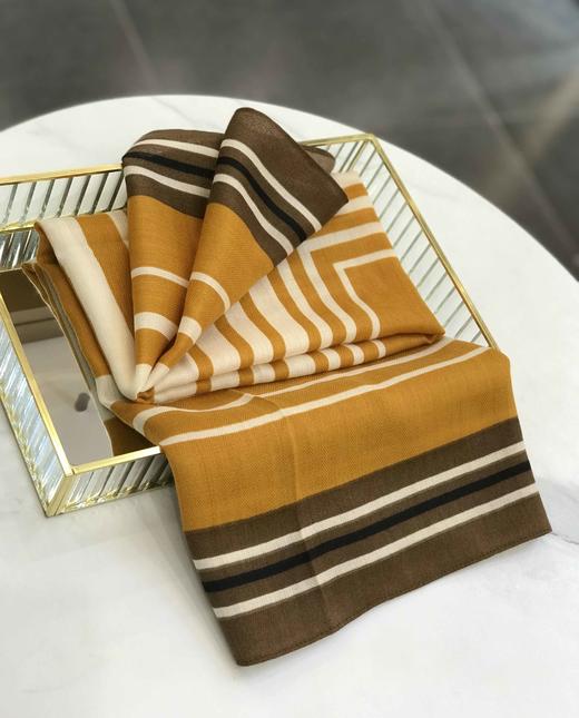 优品堂『花影摇曳2』90×90方巾 商品图1