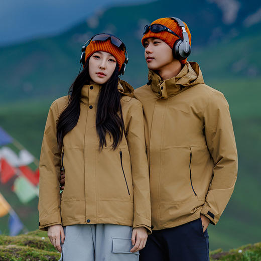 【199秒杀 三合一】LUCKY DEER幸运鹿情侣款全热封封防大雨级别轻户外三合一冲锋衣 商品图0