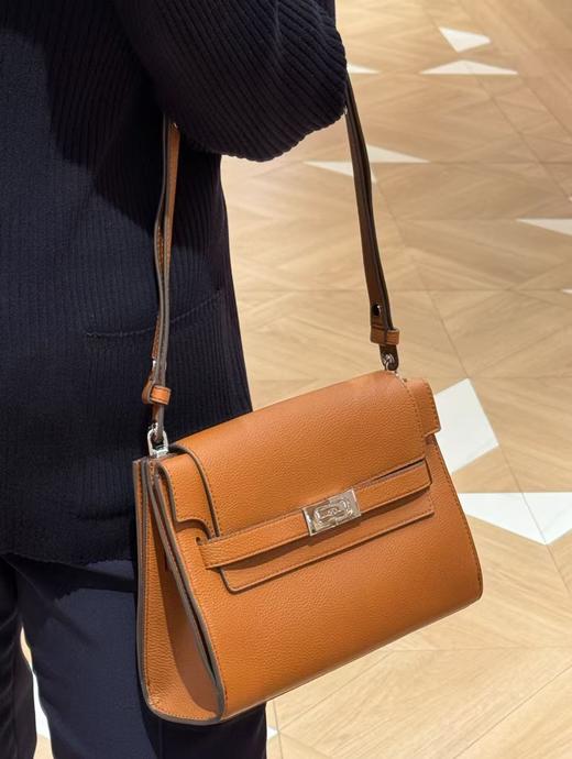 TORY BURCH 单肩包女  174537-200-F 果仁糖色. 商品图1