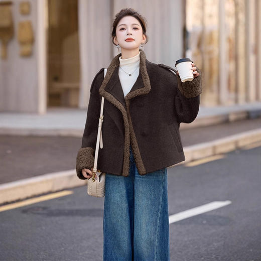 粉色彷羊羔毛拼接双面羊毛大衣，韩系宽松呢子外套HR-QIXFS25-5143 商品图3