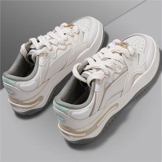 李宁女子2025春秋防滑板鞋休闲鞋AGCV008-1 商品图2