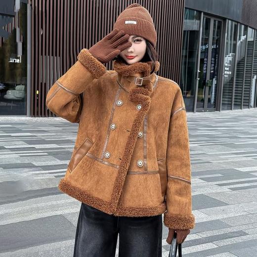 TYH-99H264-Y时尚皮毛一体外套加厚保暖女装上衣秋冬季新款宽松休闲颗粒绒外套 商品图1