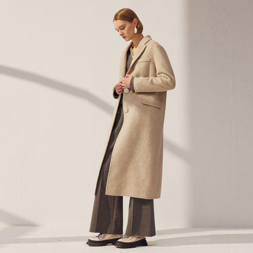 谜底羊毛呢长大衣长袖2025年冬季新品戗驳领直角正肩女254MD1484 商品图1