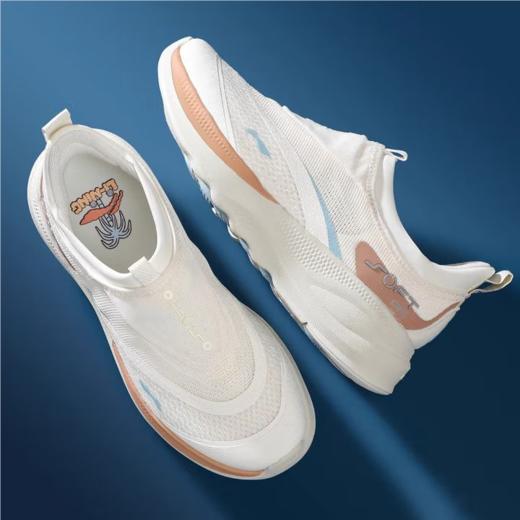 李宁女子2025秋季透气柔软一脚蹬休闲鞋AGLV006-15 商品图1