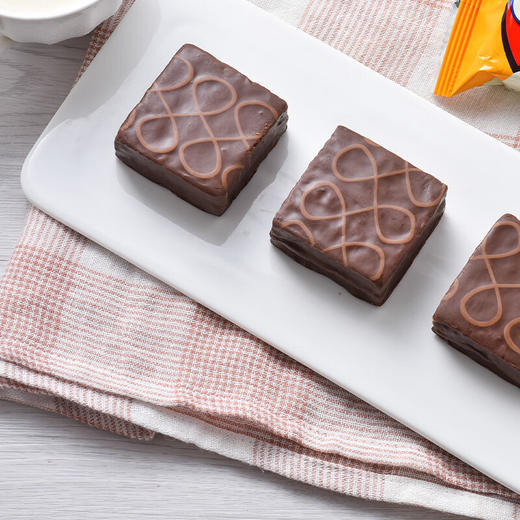 【秒杀 保质期到2026-02-15】好丽友Q蒂榛子巧克力蛋糕168g/盒 商品图1