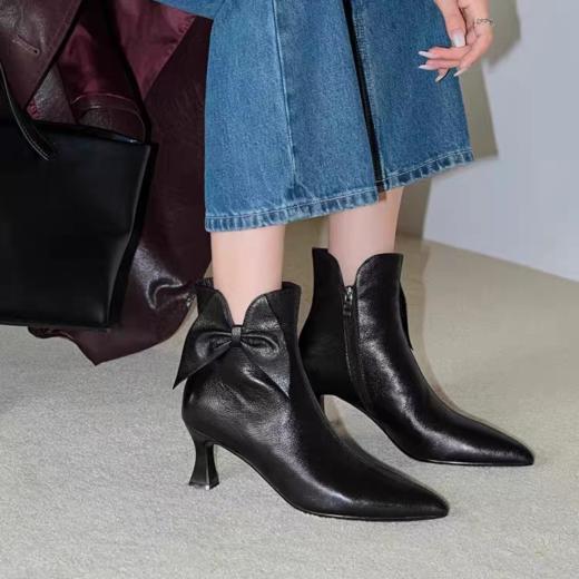 【预售5天】新款尖头蝴蝶结中跟女靴柔软显瘦气质及踝靴法式真皮高跟短靴QQJ&JZ-2132 商品图0