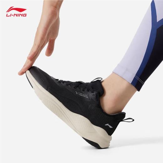 李宁女子2025春秋跑步鞋回弹减震运动鞋AGLU090-4 商品图2