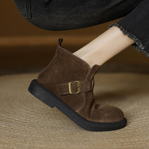 【预售5天】复古英伦风棕色气质圆头短筒马丁靴秋季新款百搭金属勃肯短靴QQJFG&JZ-1619F 商品图0