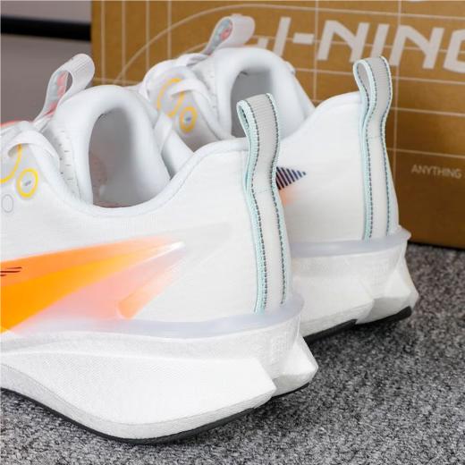 李宁男子2025春秋回弹轻便防滑缓震跑步鞋运动鞋ARPV003-1 商品图3