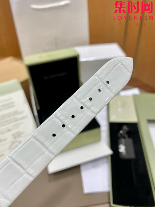 【侧面满钻】梵克雅宝新款诗意复杂功能系列 Lady Féerie女士石英腕表 象征喜悦与希望的仙子和芭蕾舞者 商品图8