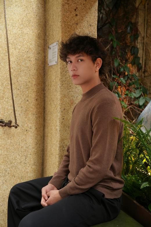 E531443265纯色中领针织衫 商品图3