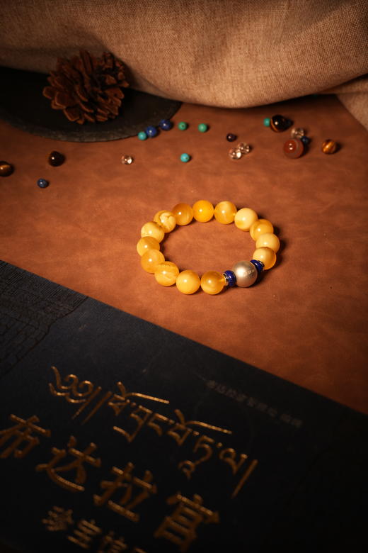 14+天然蜜蜡手串 商品图1