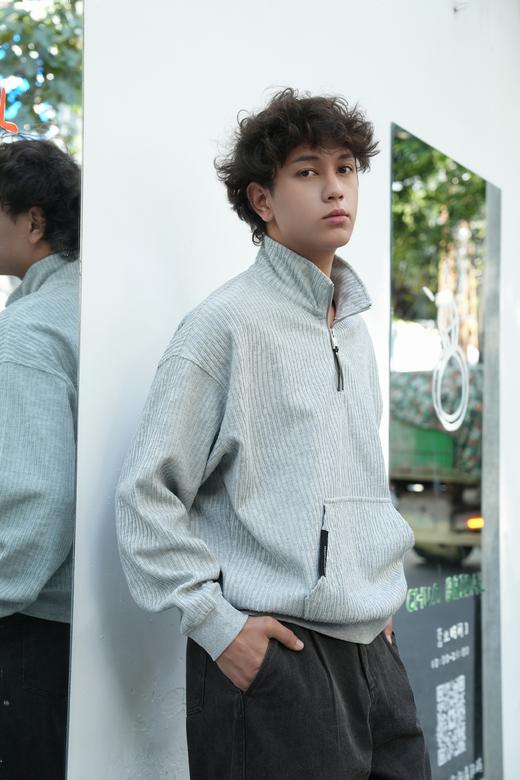 532963249肌理套头卫衣 商品图0