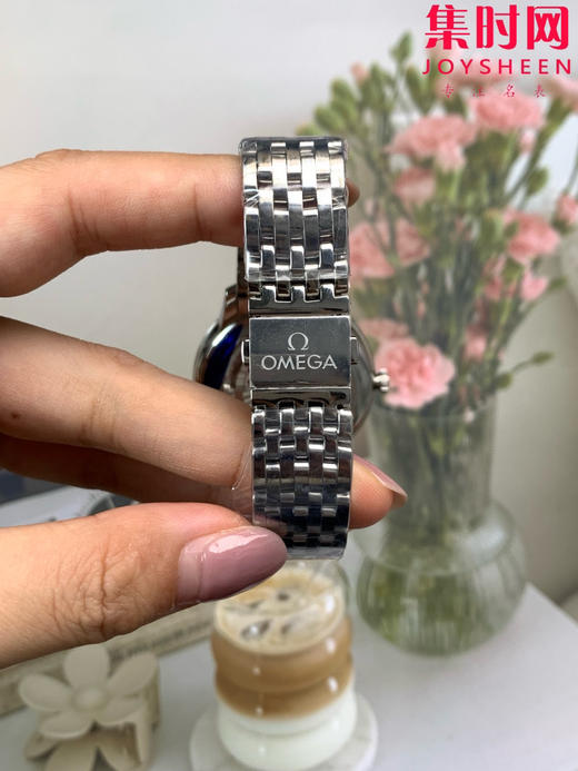 VS欧米茄 第三代碟飞系列 第三代蝶飞 松绿盘 男士腕表
机芯：搭载VS定制Cal.8800一体 商品图7