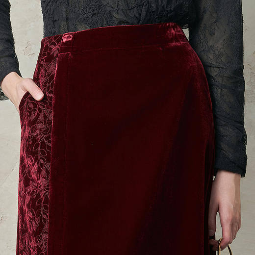 【林栖设计小店】真丝丝绒半身裙拼桑蚕丝复古绣花2025秋冬新款宽松裙子女1954003 商品图3